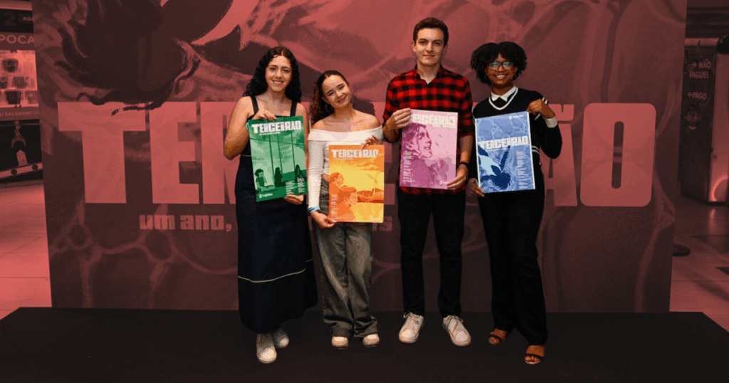 Curso Enem Gratuito participa da pré-estreia do documentário Terceirão